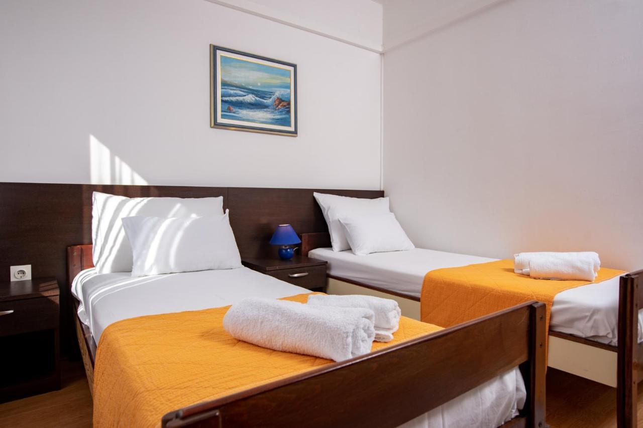 Apartments Lazaric Lopar Bagian luar foto